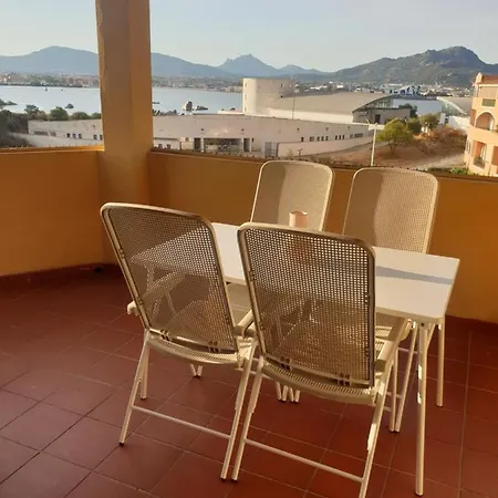 Apartamento Anna Sunset - Attico Con Terrazza Vista Mare Olbia